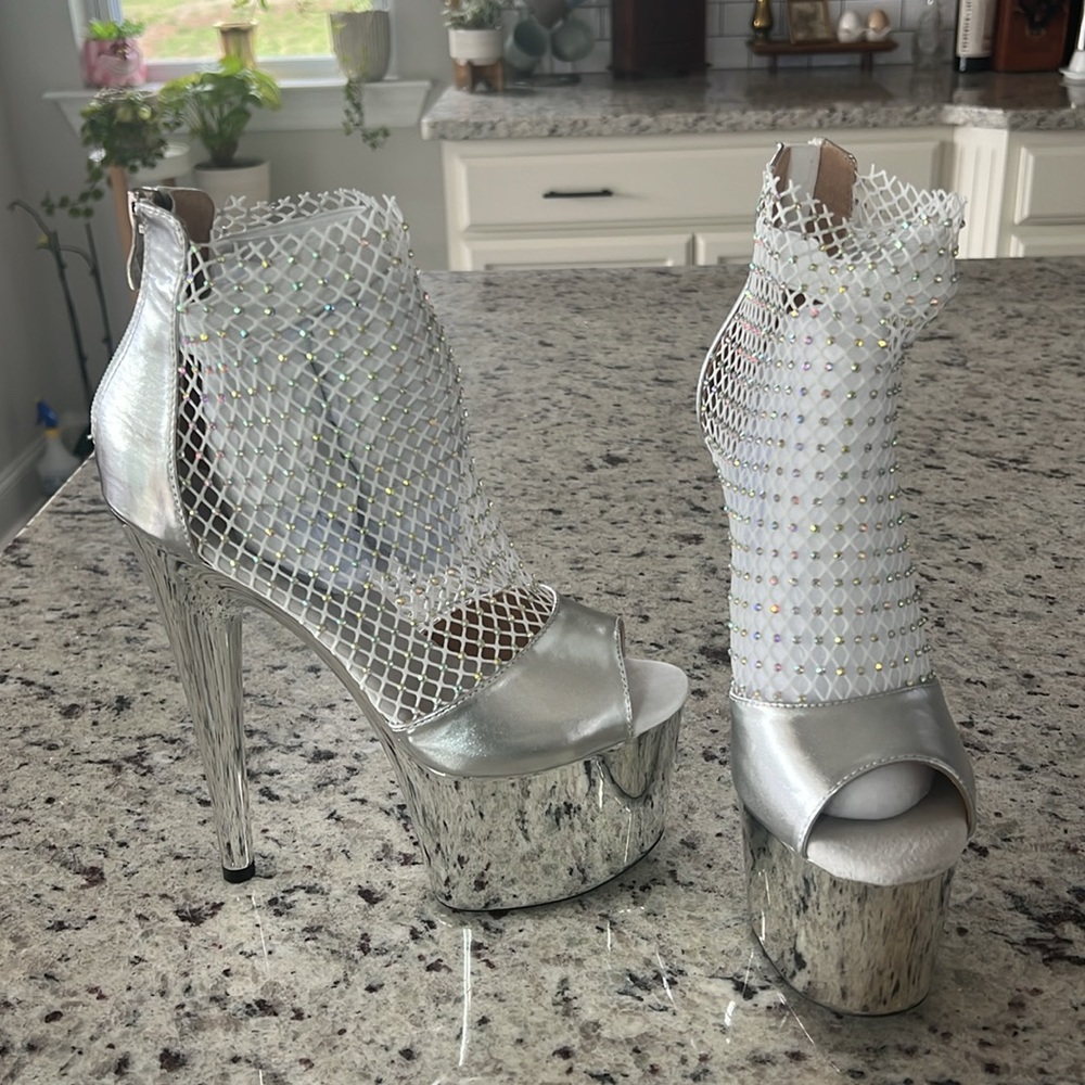 ✨😍👠 Sexy stiletto platform Heels Rhinestone ankle NEW size 7